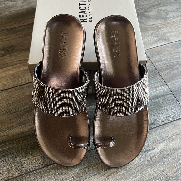Kenneth Cole Reaction Sandals Pewter 